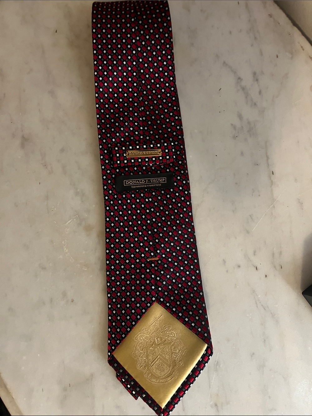 Donald J. Trump Red Diamond-Pattern Silk Tie